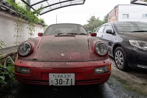 En Fukushima encontraron cientos de autos clásicos abandonados luego del desastre nuclear