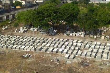 Tumbas nuevas en Guayaquil