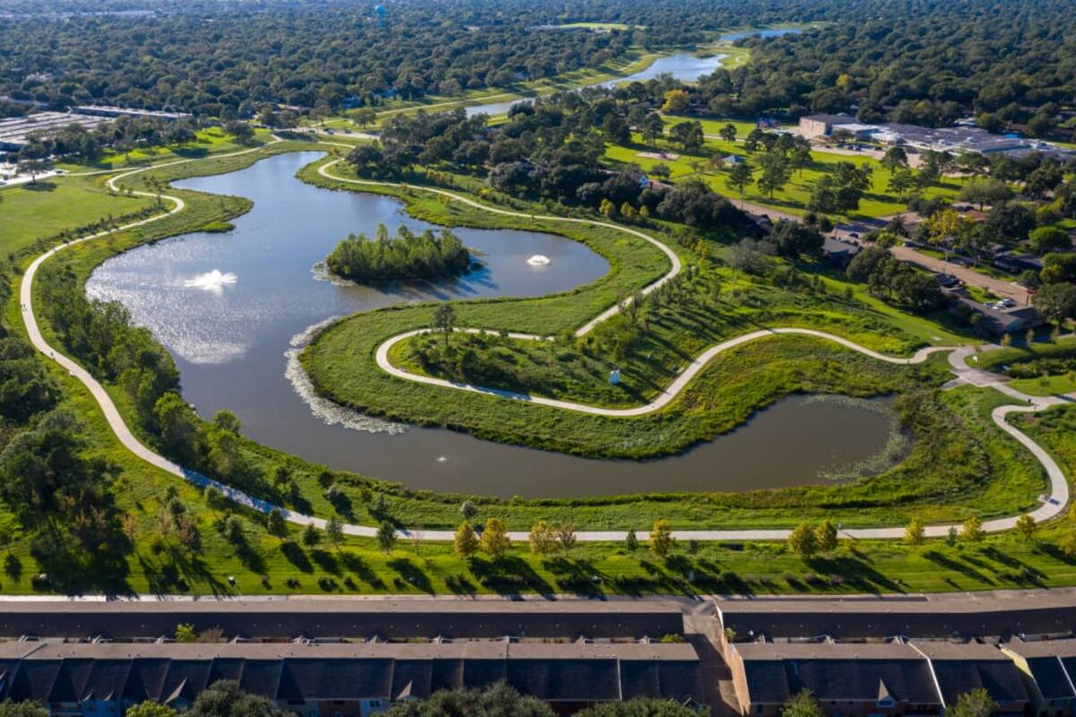 En Houston, un campo de golf abandonado fue rediseñado para evitar inundaciones