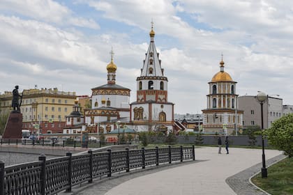 En Irkutsk, la curiosa arquitectura de la Catedral Epifanía del Señor