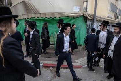 En Israel hay barrios donde casi todos los vecinos son jaredíes.