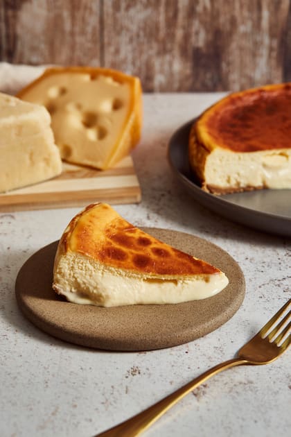 En Joaquín Vasco, ubicado en Nordelta, ofrecen esta tarta de queso en múltiples versiones