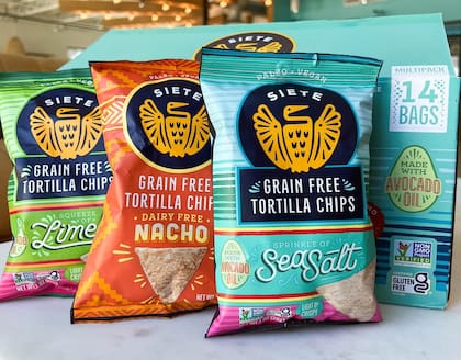 En la actualidad, los productos de Siete Foods se venden en todo EE.UU. en los principales minoristas