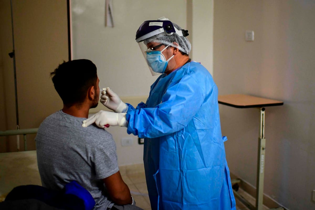 En la Argentina ya son más de 1.200.000 personas las que contrajeron coronavirus Covid-19.