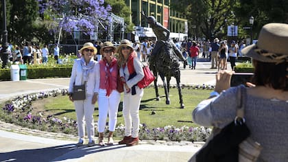 Habrá más jornadas de acción en el Campo Argentino de Polo, 13, y cinco de ellas serán de acceso gratuito; la idea de la Asociación Argentina de Polo es explotar más la oferta gastronómica del predio.