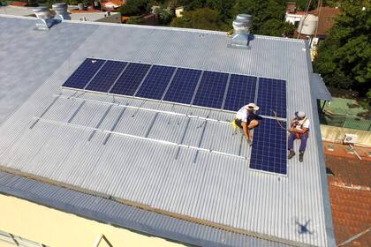 En la Capital Federal funcionan tres pruebas piloto de energía distribuida en una escuela en San Miguel, una residencia en San Fernando y una empresa de útiles de librería