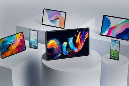 En la CES 2025 TCL presentó la nueva versión de Nxtpaper, su tecnología de pantalla que filtra la luz azul y tiene un modo que hace que parezca de tinta electrónica, para un smartphone y una tableta