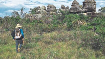 En la Ciudad de Piedra se puede acampar y pasar la noche rodeados de misterios