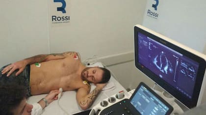 En la clínica realizándose los estudios