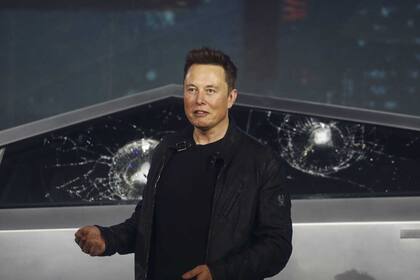 En la conferencia de ganancias del tercer trimestre de Tesla el miércoles, Musk dijo que con la Cybertruck “Tesla cavó su propia tumba”.