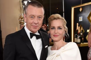 Gillian Anderson ignoró a su ex, el creador de The Crown, en su discurso de aceptación