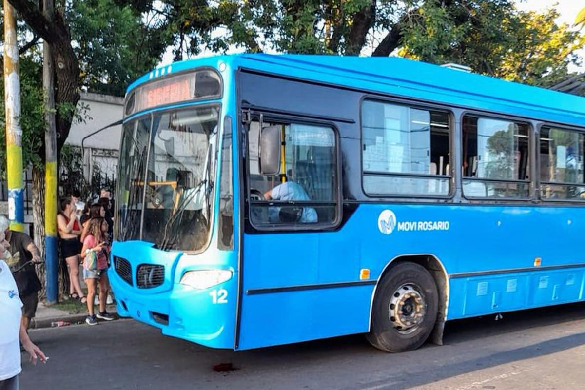 En la escalada de violencia fue baleado un chofer de colectivos
