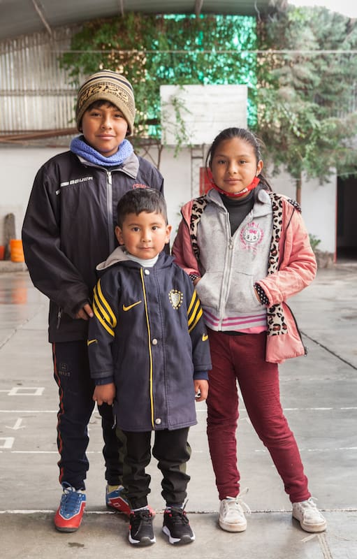 En la Escuela N° 368 Madre Alphons María Eppinger hay ocho niños que aprenden en plurigrados.
