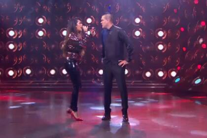 En la final del Cantando 2020, Brian Lanzelotta y Ángela Leiva cometieron un error que no los favoreció en el último tramo de la competencia, donde Agustín "Cachete" Sierra se consagró como campeón