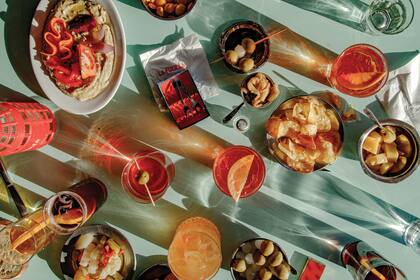 En La Fuerza vale la pena hacer un alto para probar sus sabores, sus colores y sus tragos para celebrar.