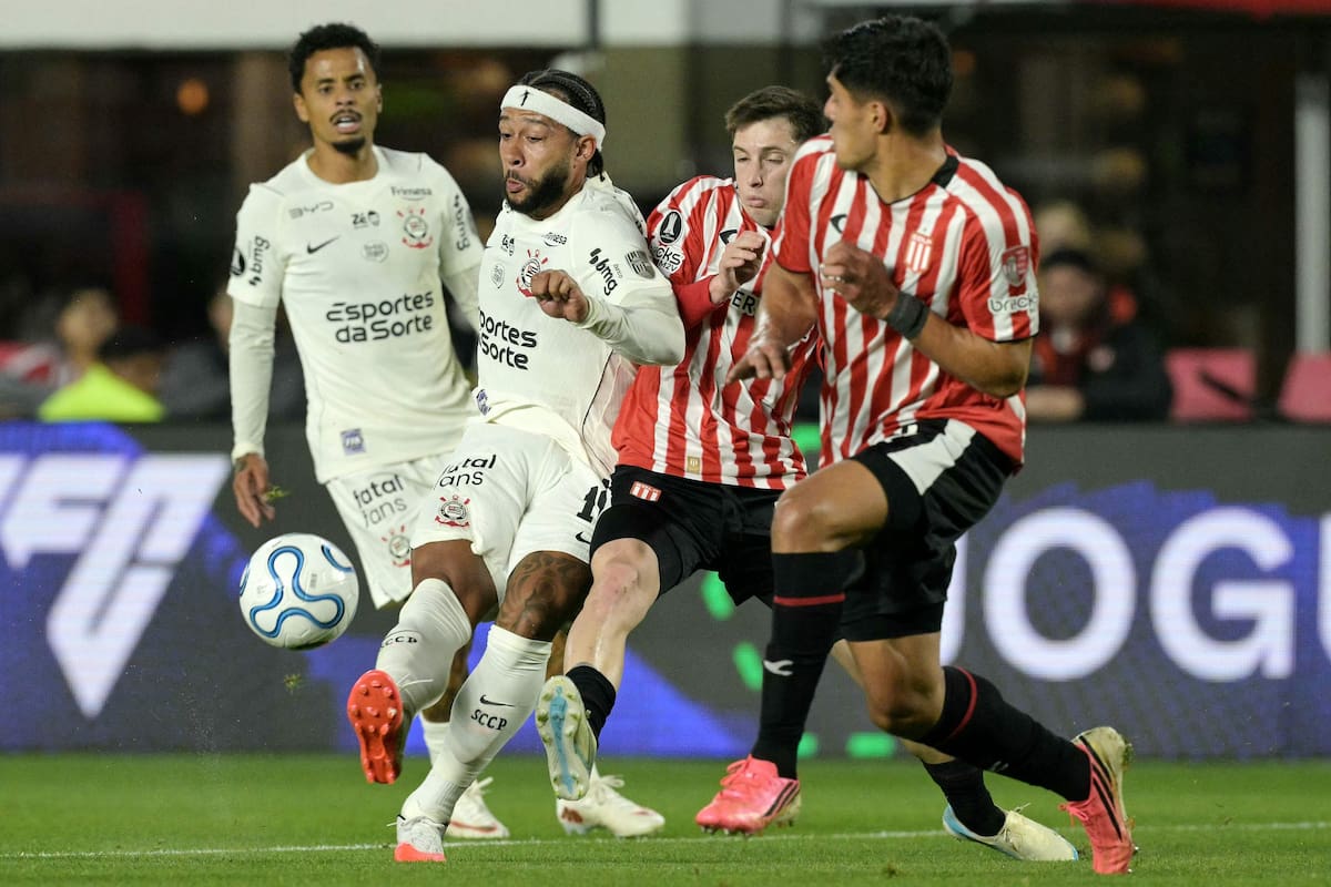 En la ida, en La Plata, fue empate 1 a 1 entre Estudiantes y Corinthians