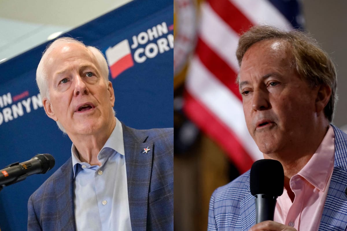 En la imagen, el actual senador por Texas, John Cornyn, y el fiscal general de ese mismo estado, Ken Paxton, ambos republicanos