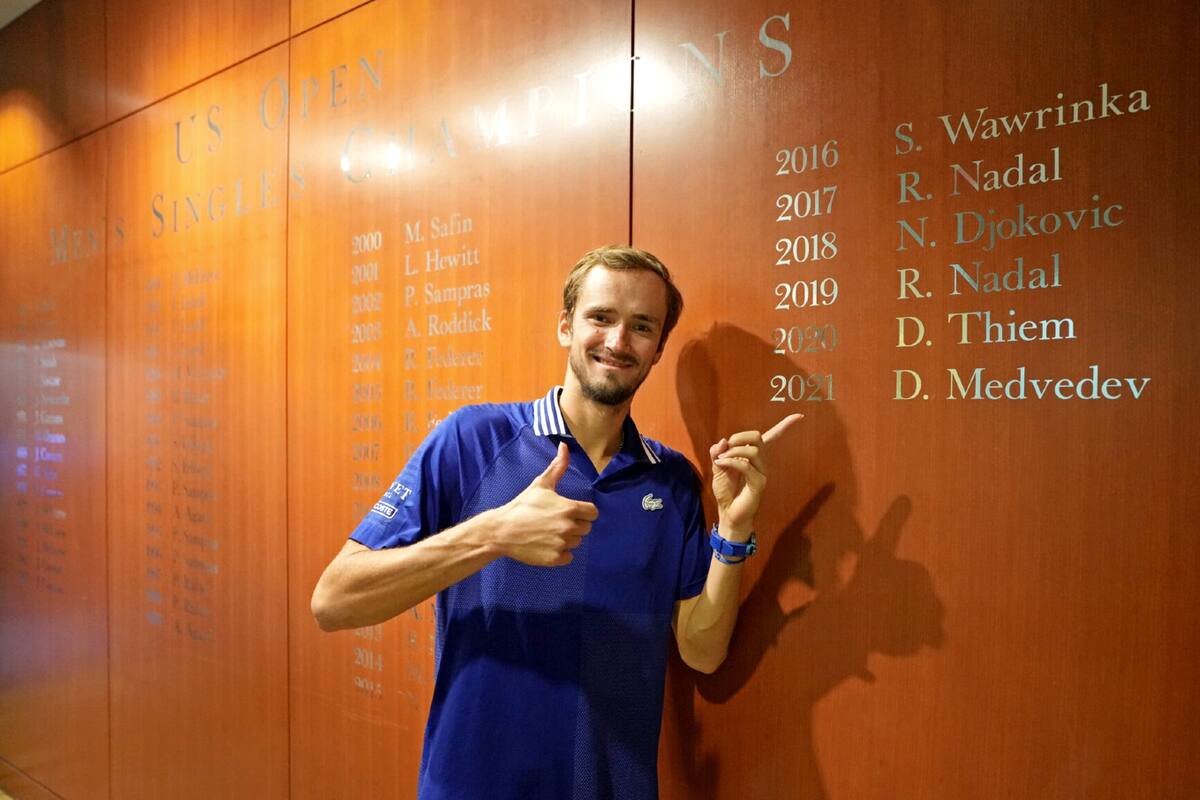 En la intimidad: Daniil Medvedev ya tiene su nombre en la nómina de campeones en el vestuario del US Open.