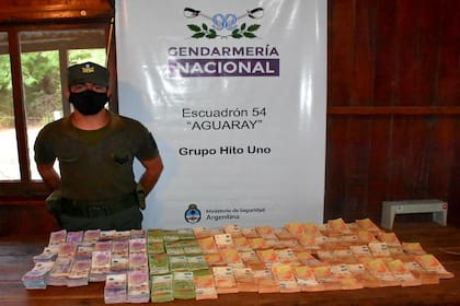 En la localidad salteña de Aguaray fueron descubiertos dos cargamentos de más de $ 5.000.000