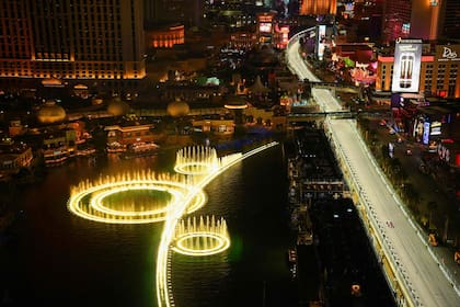 En la noche del sábado de Las Vegas (madrugada del domingo en Argentina), la pista está seca; la prueba de clasificación bajo agua trastocó la normalidad en las posiciones de la grilla de salida.