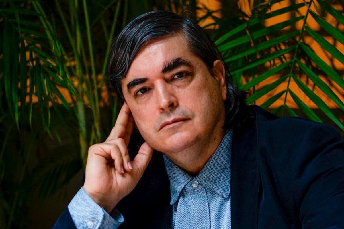 “En la novela todos son golpistas, los de izquierda y los de derecha, los militares y los curas, los empresarios y los sindicalistas", dice Jaime Bayly de "Los Golpistas" (Espasa)