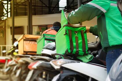 En la nueva cuarentena estricta muchos comercios podrán vender sus productos con entrega a domicilio