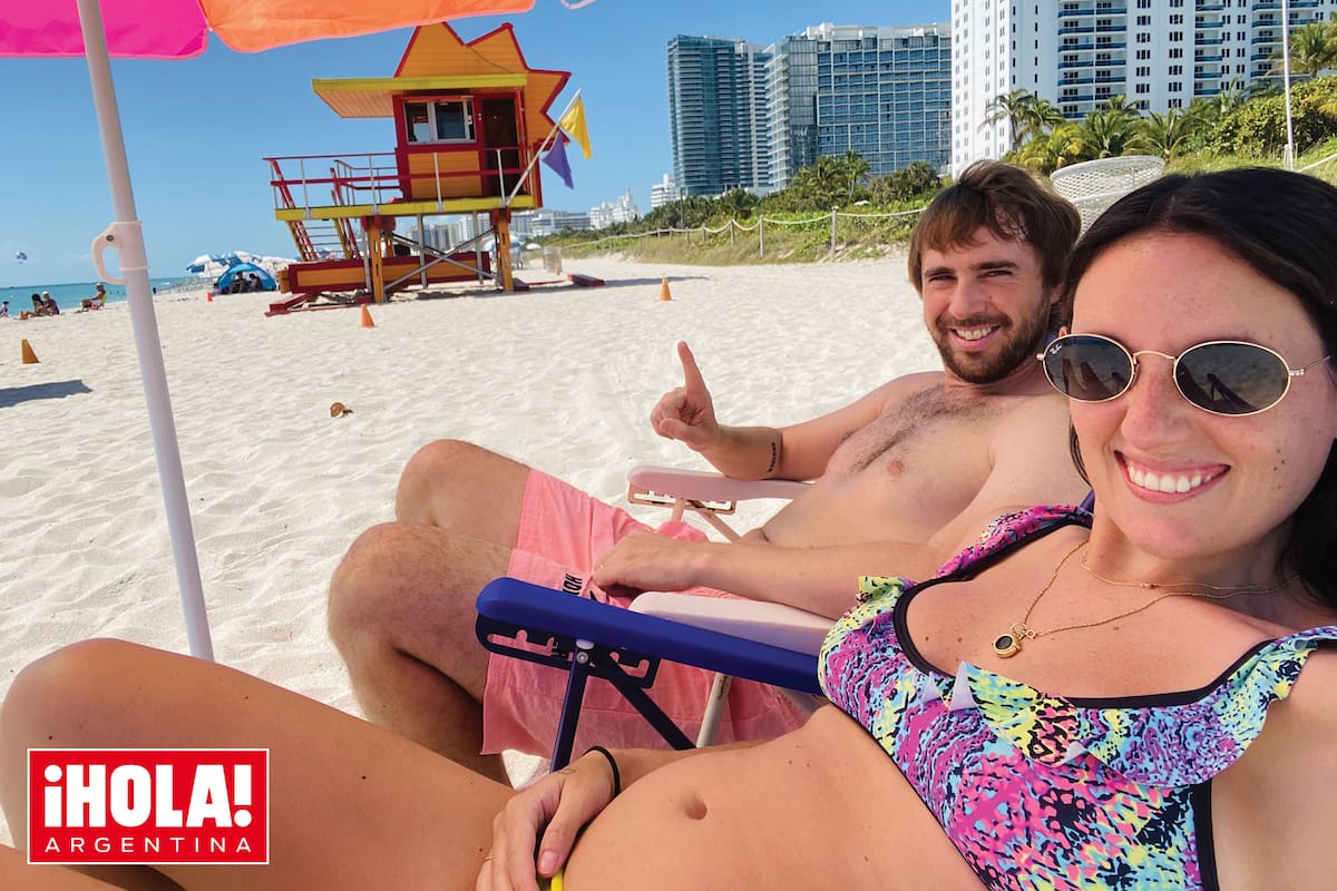 En la playa en Miami. También estuvieron en Turks & Caicos, en un Club Med. “Fue una suerte de luna de miel postergada”, cuenta Marina.