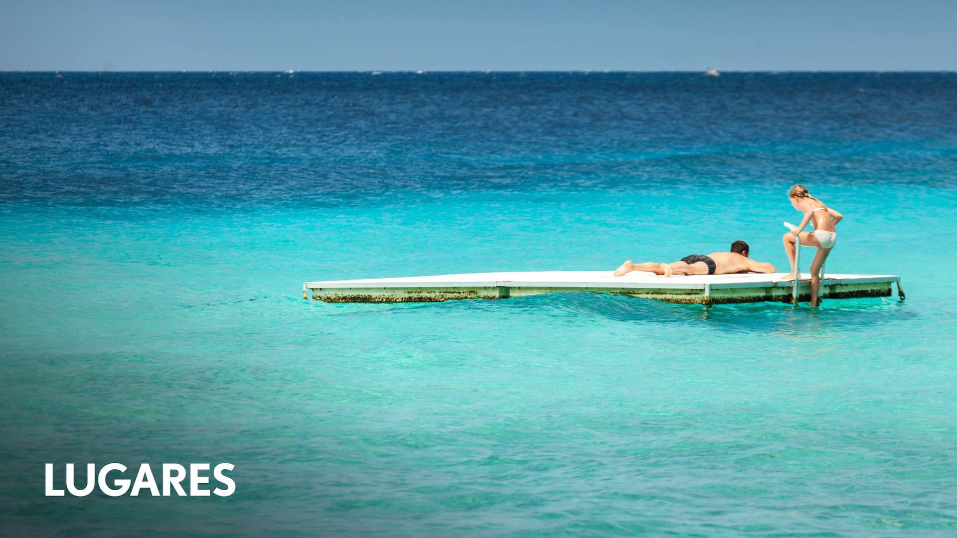 La razón principal para visitar Curaçao son las playas sobre la costa oeste. Hay de dos tipos: las privadas, con todos los servicios, y las públicas, que son gratuitas.