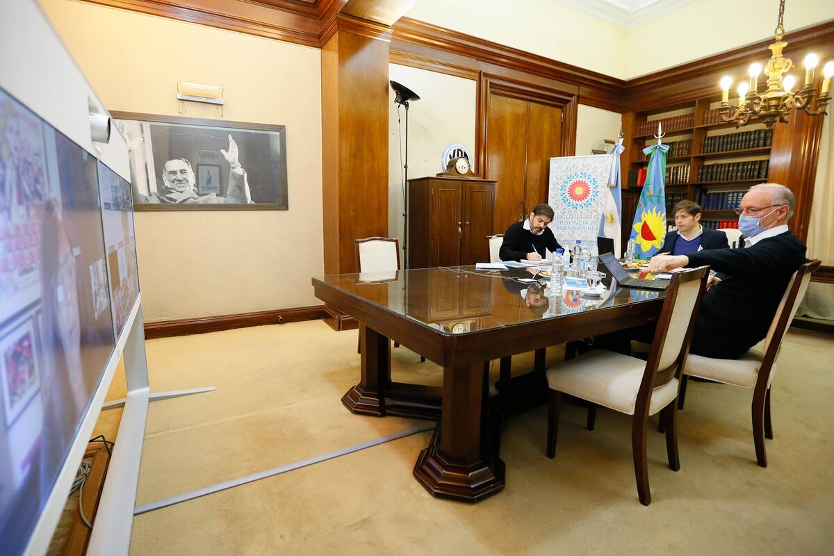 En la reunión con los intendentes, Axel Kicillof reafirmó la idea de una "cuarentena intermitente"