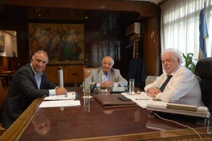 En la reunión se habló de la deuda que el Estado contrajo con las Obras Sociales y de la situación particular que atraviesa Osecac
