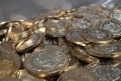 En la sesión del martes, el peso avanzó, pero cerró con una cotización de $20,30 por dólar