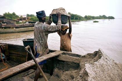 En Lagos, la capacidad para reducir los daños de las inundaciones es cada vez menor