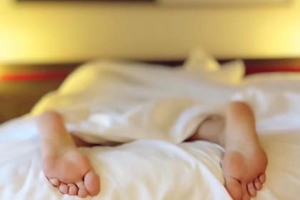 Una empresa británica publicó una singular oferta de trabajo: busca voluntarios que quieran probar camas y colchones en hoteles cinco estrellas