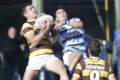 En las alturas de la tabla, Belgrano se movió mejor en la fecha 17 y le asestó un contundente 40-15 al puntero SIC en Boulogne.