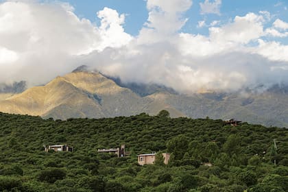 Desde la casa, la vista abierta hacia los cerros