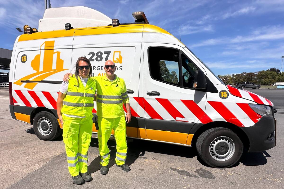 En las autopistas porteñas hay móviles de seguridad vial patrullando en todo momento
