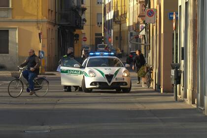 En las calles de Codogno hubo despliegue policial tras las advertencias de las autoridades italianas