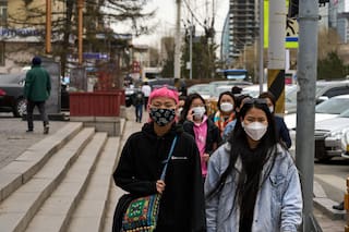 Confiaron en las vacunas chinas y ahora sufren fuertes rebrotes de la pandemia