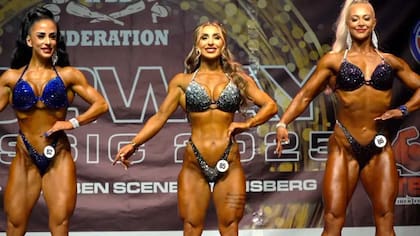 En las competencias de fisicoculturismo, la apariencia total de las atletas -desde el vestido, maquillaje y nivel de bronceado- juega un papel clave en el puntaje de los jueces