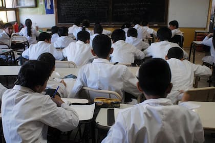 La educación argentina se ubica entre la media en comparación con los 32 países que participan del Mundial de Qatar