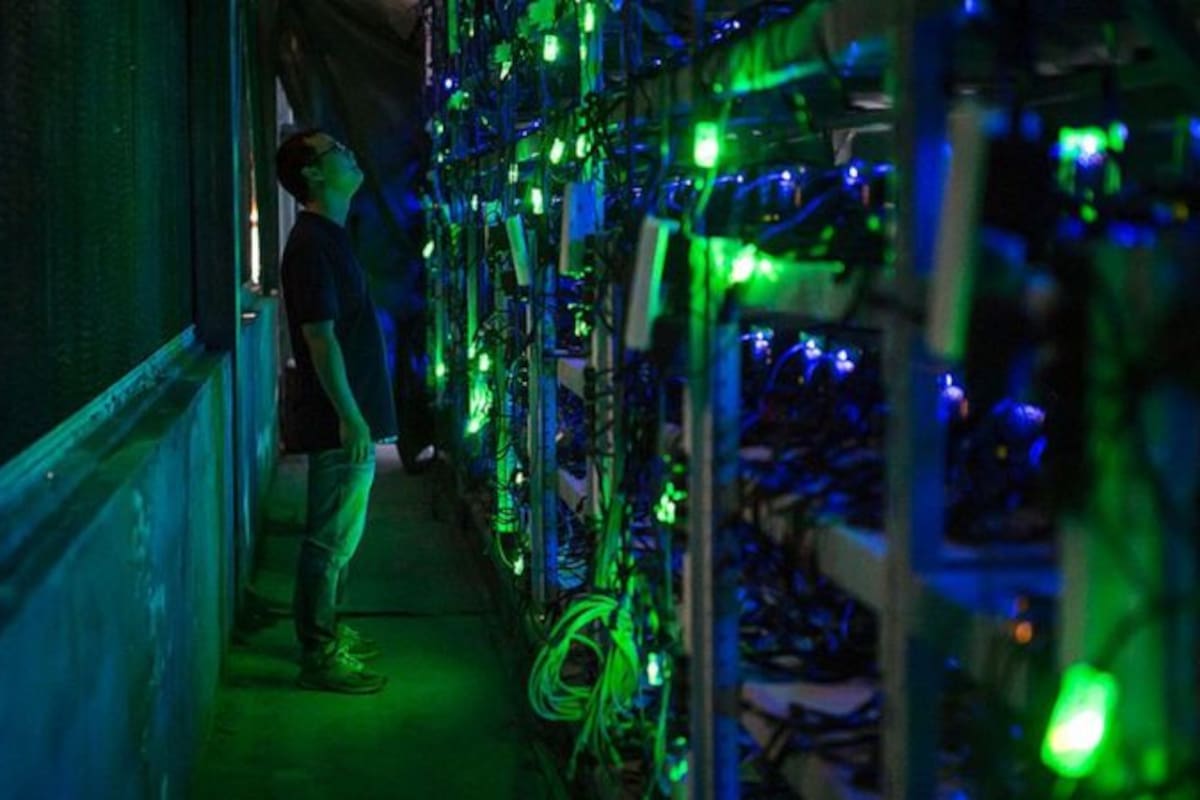 En las provincias chinas de Sichuan y Yunnan los mineros del bitcoin utilizan energía hidroeléctrica excedente.