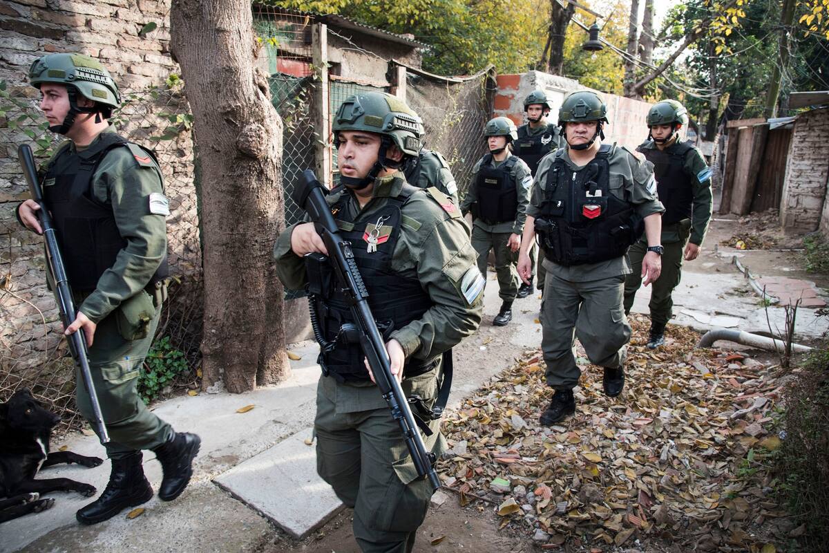 En las próximas semanas se sumarán otros 100 efectivos