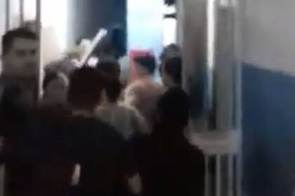 En las redes comenzaron a circular las primeras imágenes de la protesta