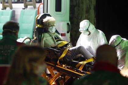 En las residencias para mayores de la Capital suman 79 los contagios de coronavirus