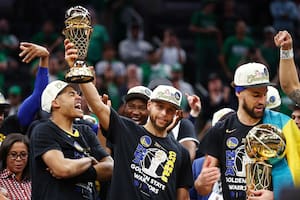 En las tres finales de la NBA que ganó anteriormente, Stephen Curry nunca había recibido el MVP