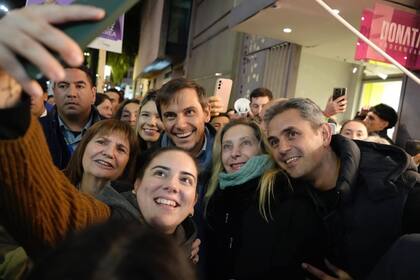En las últimas elecciones provinciales en Misiones, junto a Patricia Bullrich, Karina Milei y Martín Menem. Fue el primer candidato a diputado de la Libertad Avanza