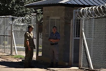 En las últimas horas se produjeron dos muertes y se detectaron 28 casos de Covid-19 en la Unidad Penal de Campo de Mayo