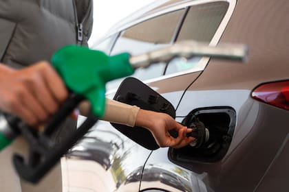 En las últimas semanas, Estados Unidos registra bajas sostenidas en el precio de la gasolina