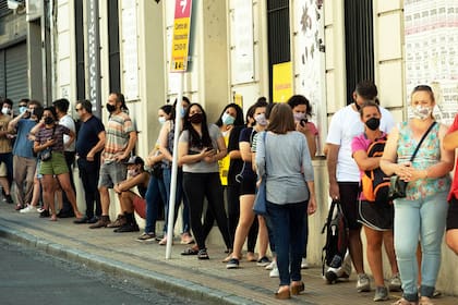 En las últimas semanas los centros de testeos de la Ciudad de Buenos Aires, y de todo el país, tuvieron una alta demanda de personas consideradas contacto estrecho