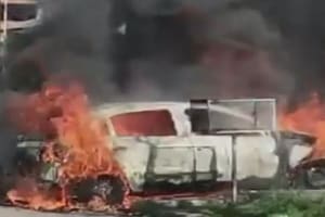 En llamas: el auto que una mujer prendió fuego cuando su ex se negó a hablarle